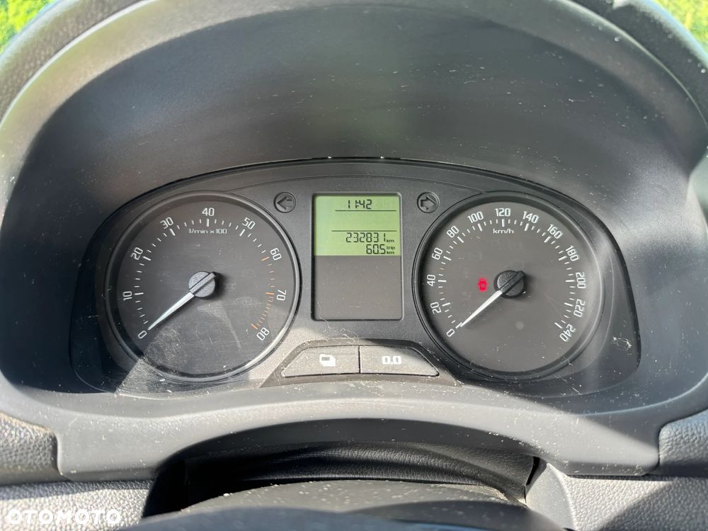 Skoda Fabia 1.4 16V Active - 10
