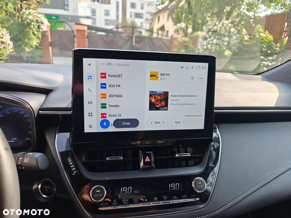 Toyota Corolla 1.8 Hybrid Comfort - 15