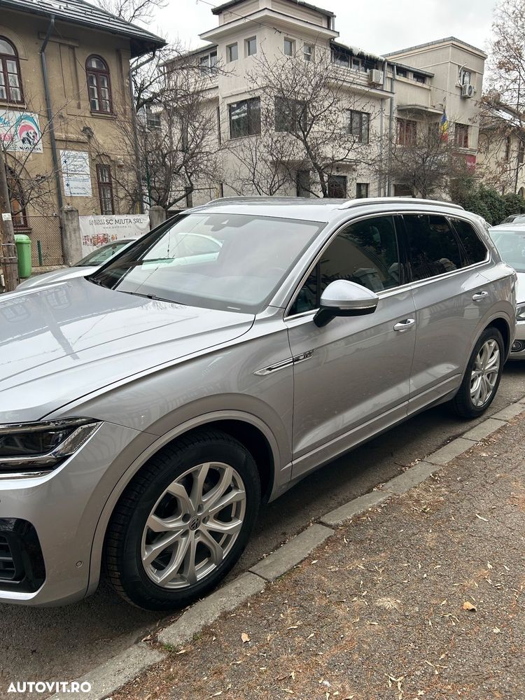 Volkswagen Touareg V6 TDI R-Style - 3