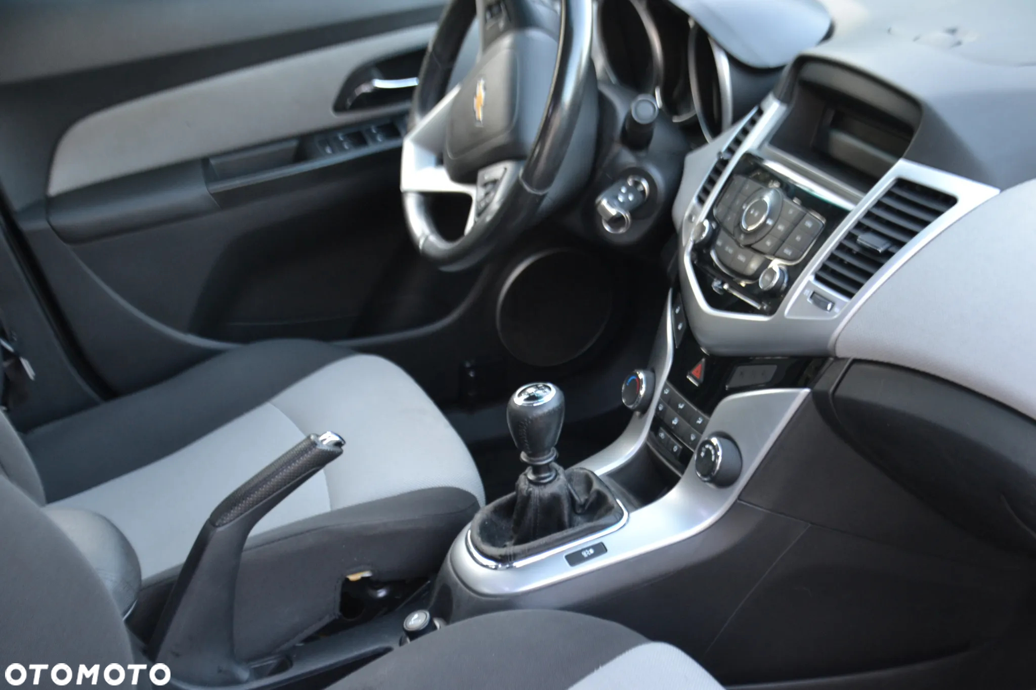 Chevrolet Cruze 1.8 LS (klm) - 4