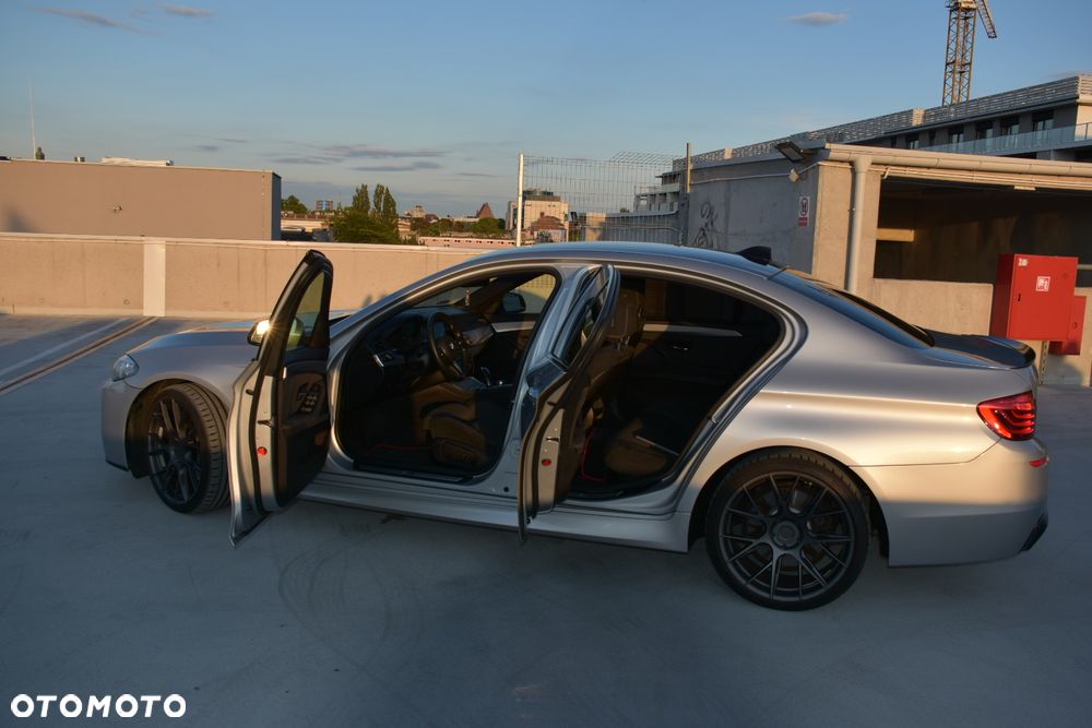 BMW Seria 5 530d xDrive - 20
