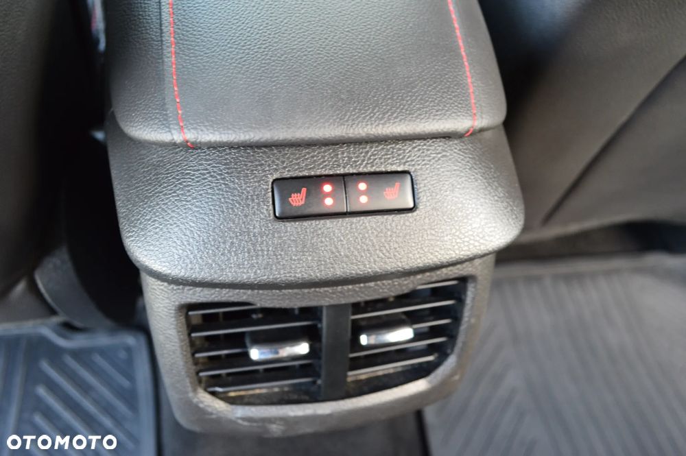Ford Mondeo 2.0 TDCi Bi-Turbo PowerShift-Aut ST-Line - 32