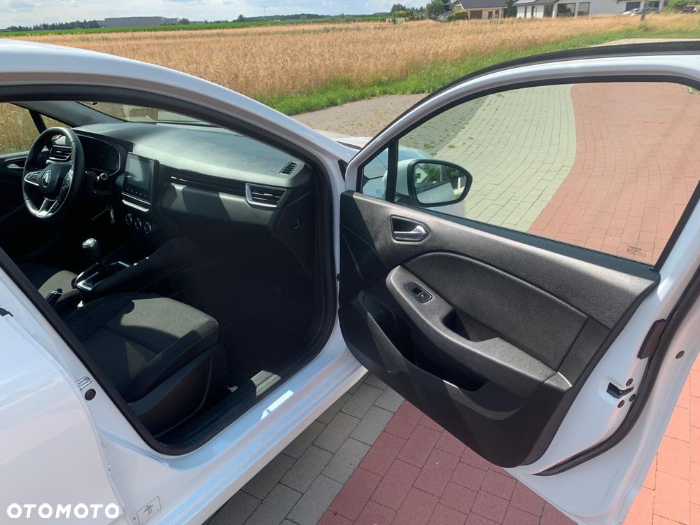 Renault Clio (Energy) dCi 90 Start & Stop INTENS - 28