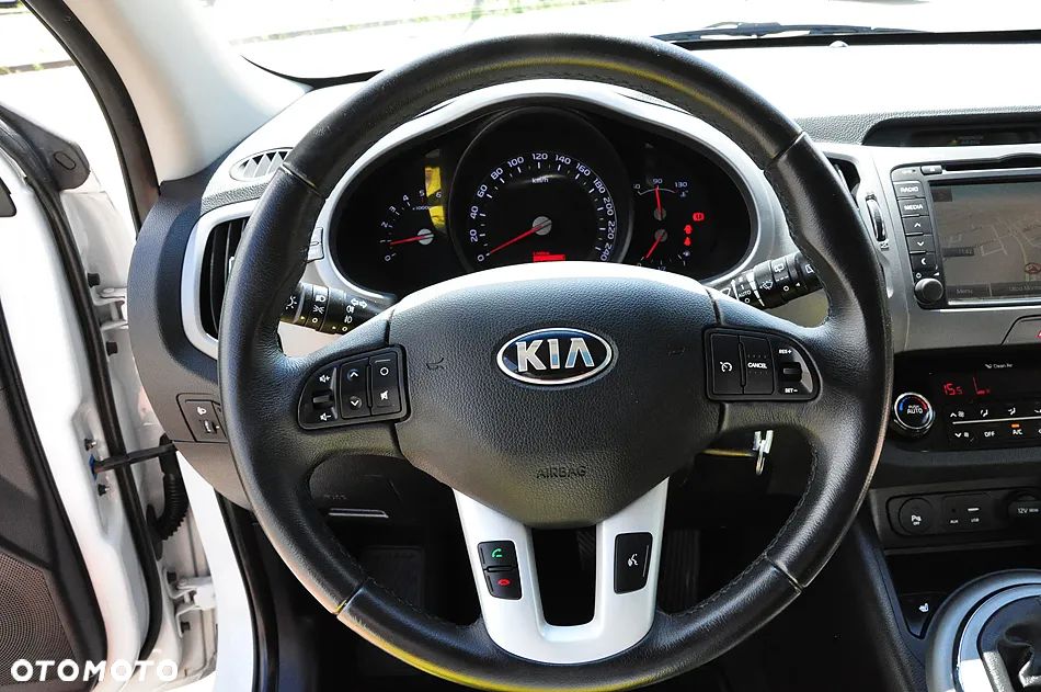 Kia Sportage 1.6 GDI 2WD DREAM-TEAM EDITION - 33
