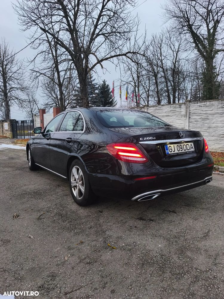 Mercedes-Benz E 200 d 9G-TRONIC - 6
