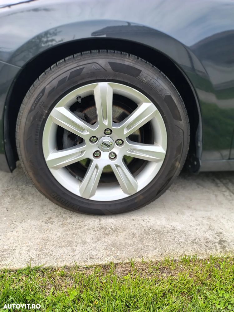 Volvo V60 D4 Geartronic Momentum - 11