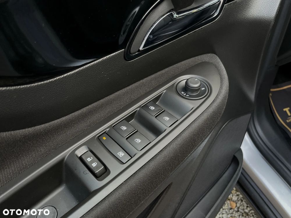 Opel Mokka 1.4 Turbo Automatik Color Edition - 32