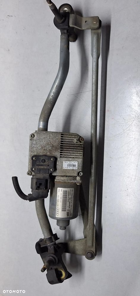 MECHANIZM+SILNICZEK WYCIERACZEK PRZÓD AUDI A4/B8 08r EUR 8K1955119 - 1