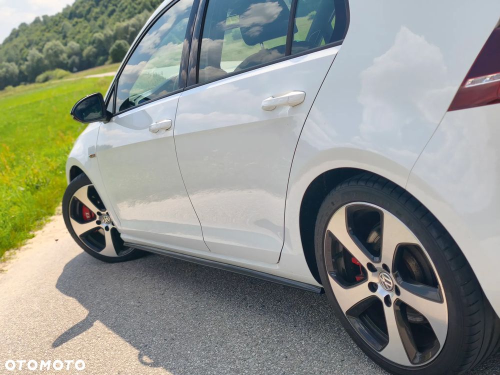 Volkswagen Golf GTI BlueMotion Technology - 7