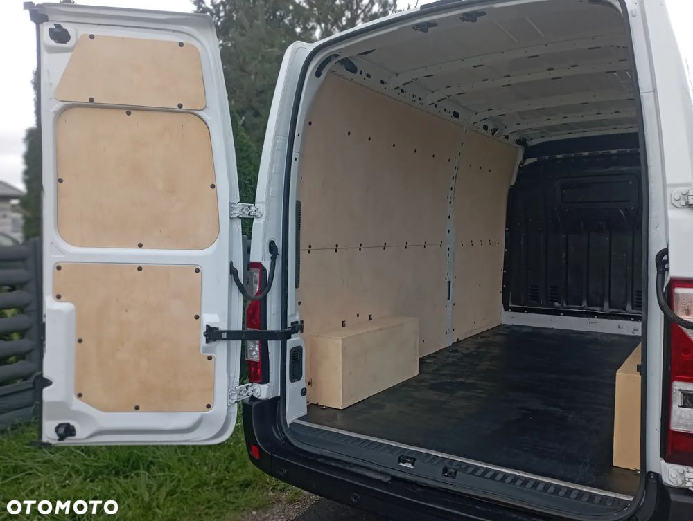 Renault Master - 16
