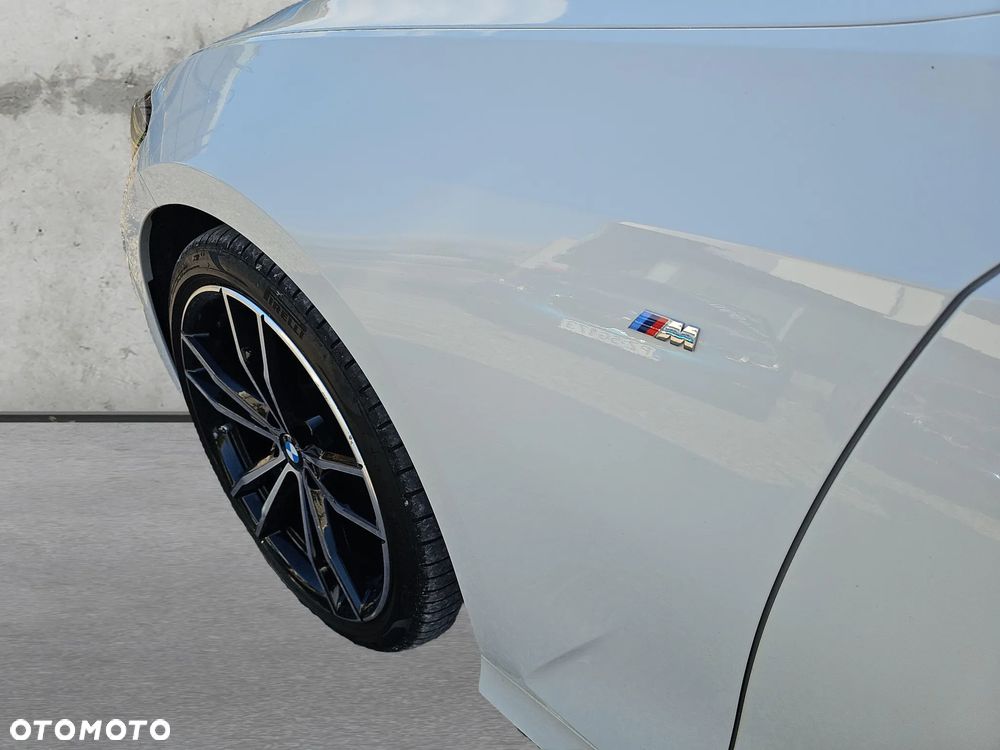 BMW Seria 3 320i M Sport sport - 19