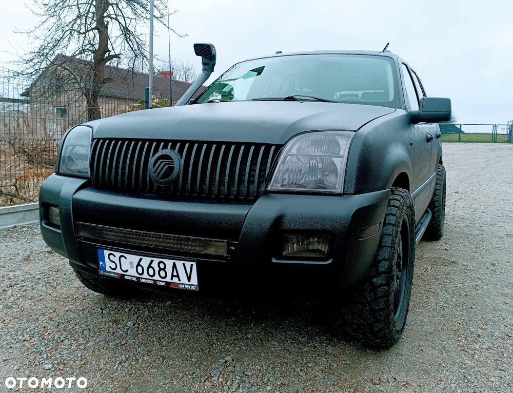 Mercury Mountaineer - 1