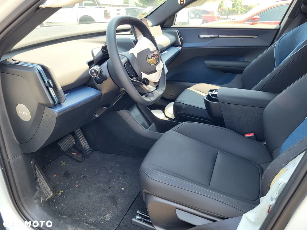 Volvo EX30 Single Motor RWD Core - 11