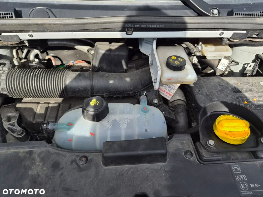 Renault Trafic - 20