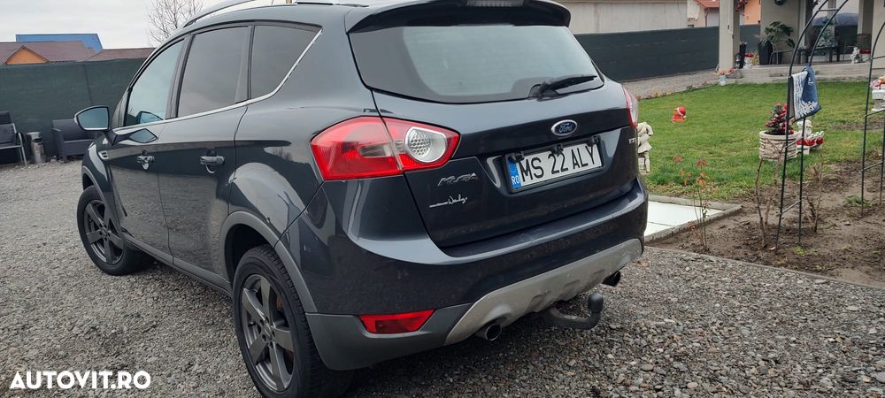 Ford Kuga 2.0 TDCi 2x4 Titanium - 31