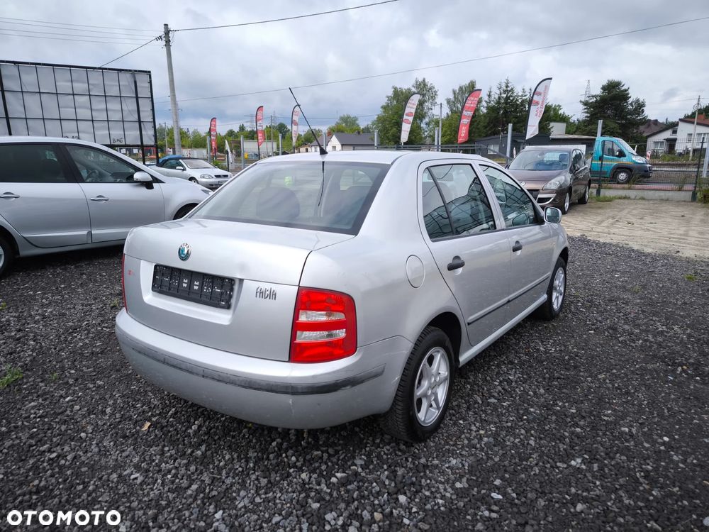 Skoda Fabia 1.4 16V Comfort - 9