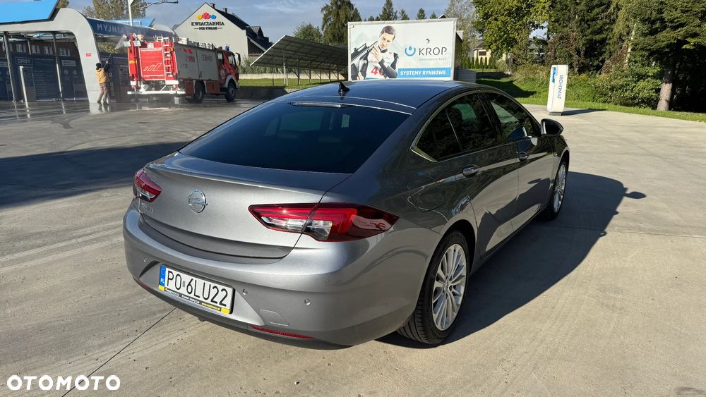 Opel Insignia 1.5 T Enjoy S&S - 9