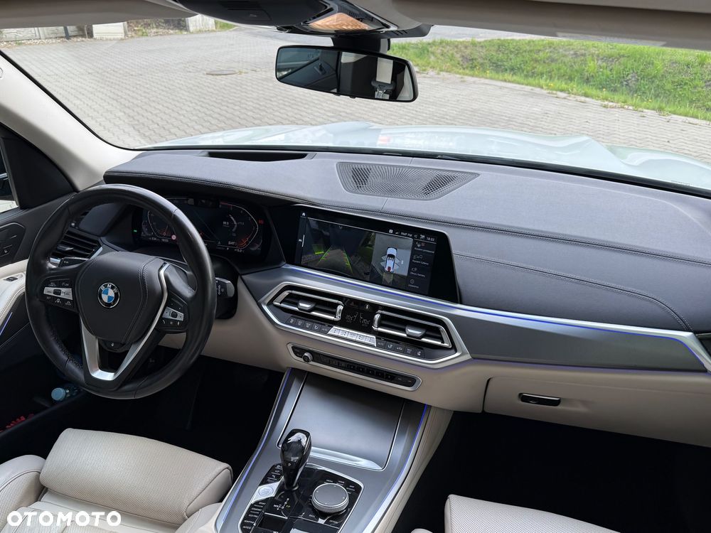 BMW X5 xDrive30d - 29