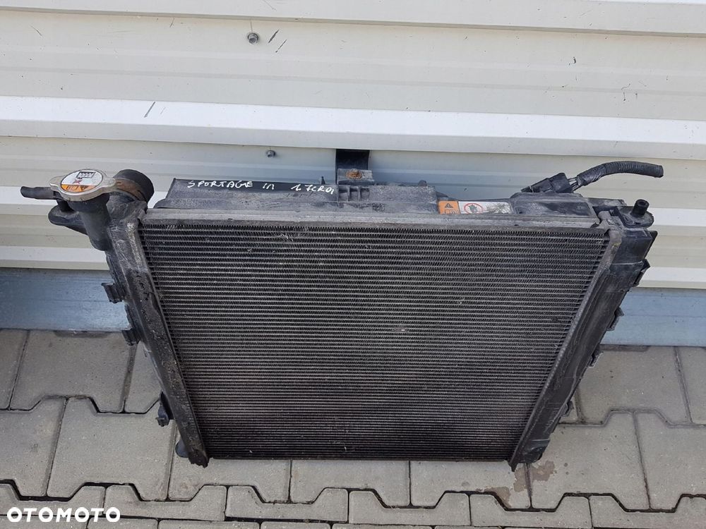 KIA SPORTAGE 3 III 10-15r 1.7 CRDI CHŁODNICA WODY WENTYLATOR - 3