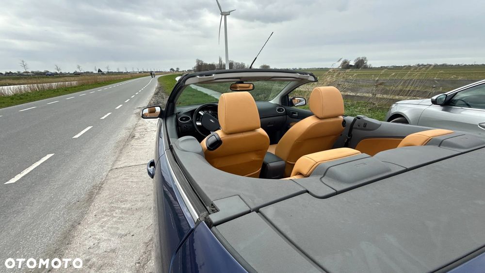 Ford Focus CC - 14