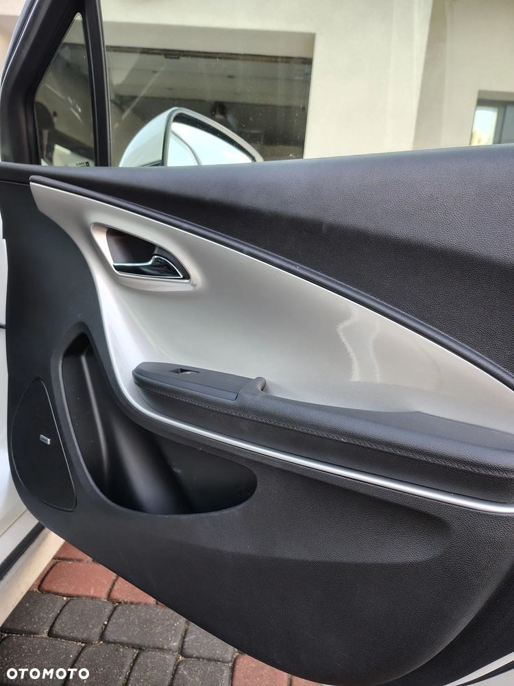 Opel Ampera - 15