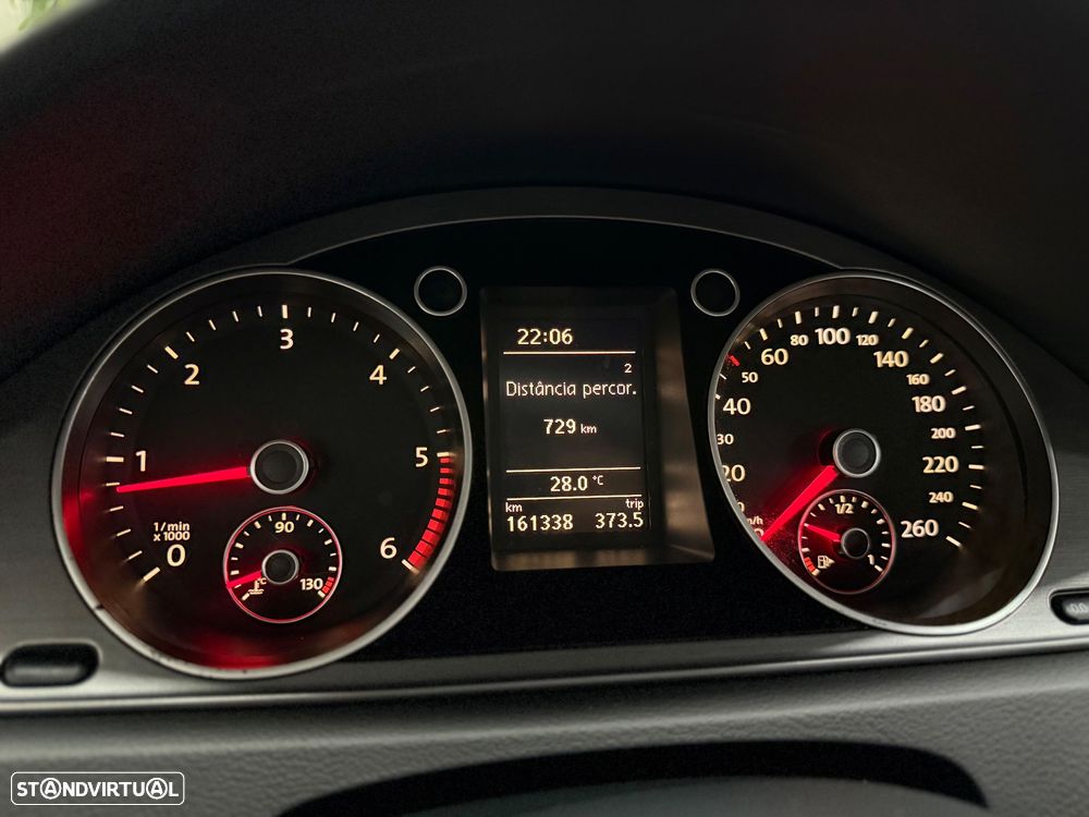 VW Passat 1.6 TDI Confortline - 18