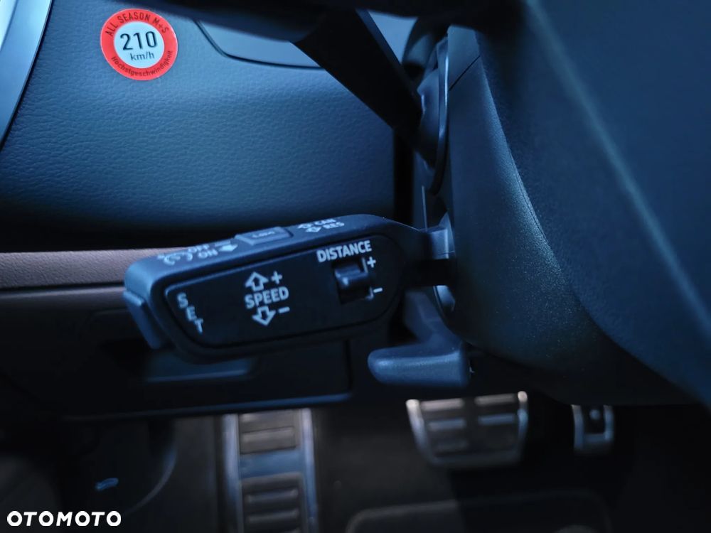 Audi A6 Avant 40 TDI S tronic S line - 24