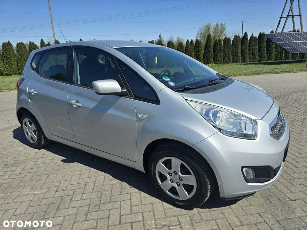 Kia Venga - 3
