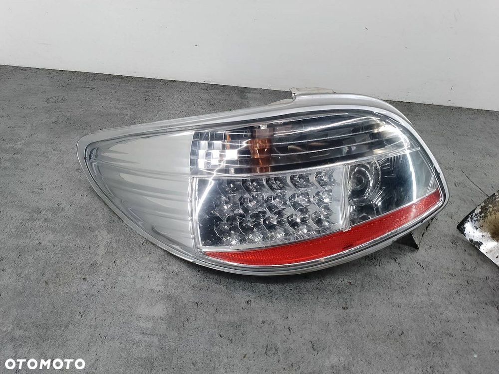 LAMPY TYŁ KOMPLET PEUGEOT 206 CC 03-1162 SEDAN - 12