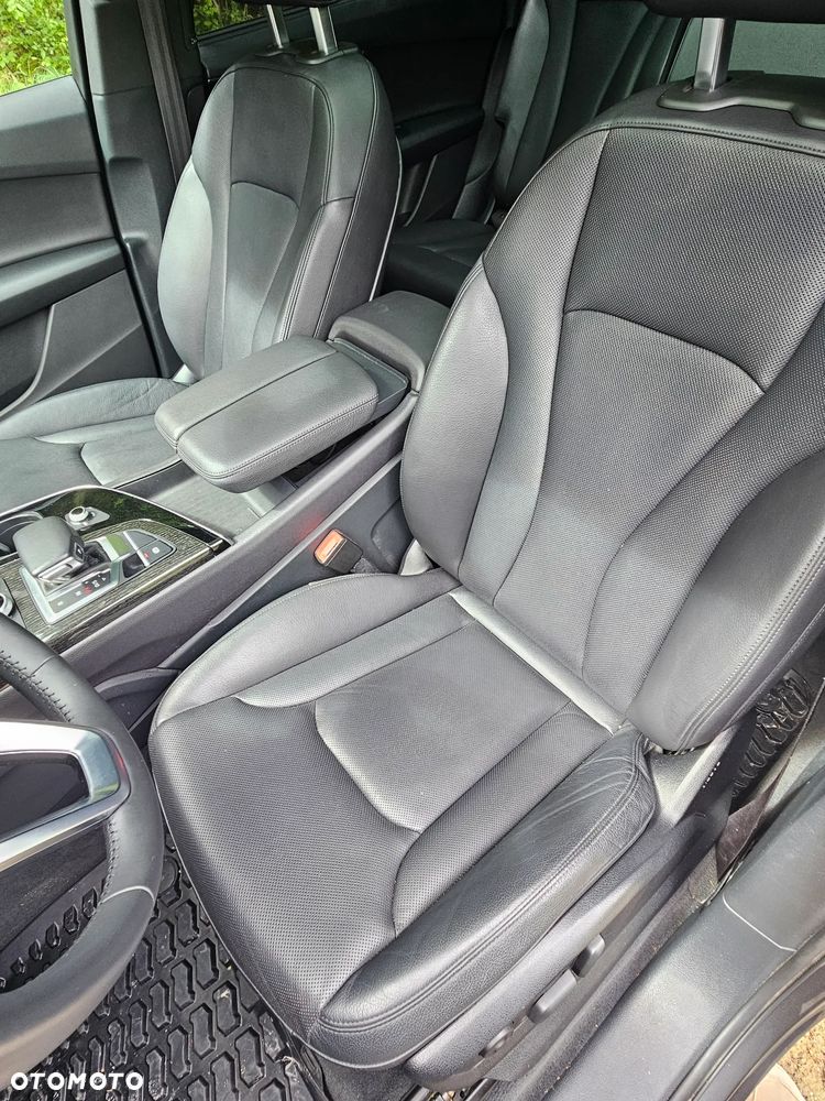 Audi Q7 - 16