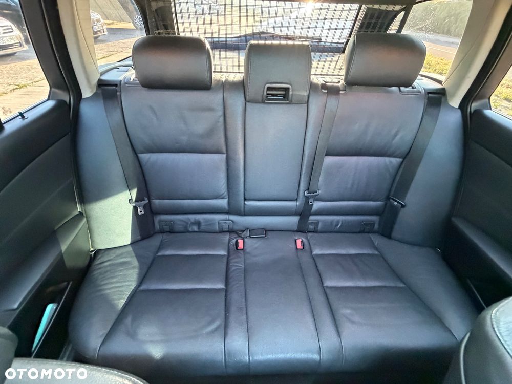 BMW Seria 5 - 10