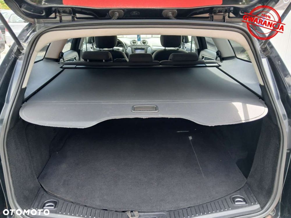 Ford Mondeo 2.0 TDCI Ghia - 40