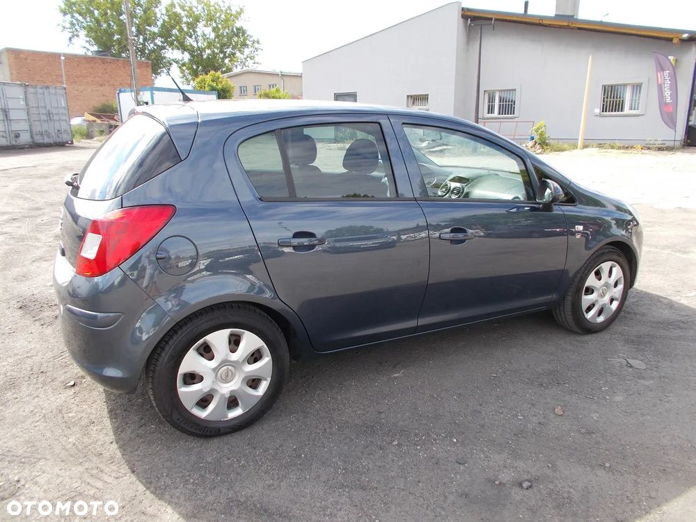 Opel Corsa 1.2 16V Enjoy - 3