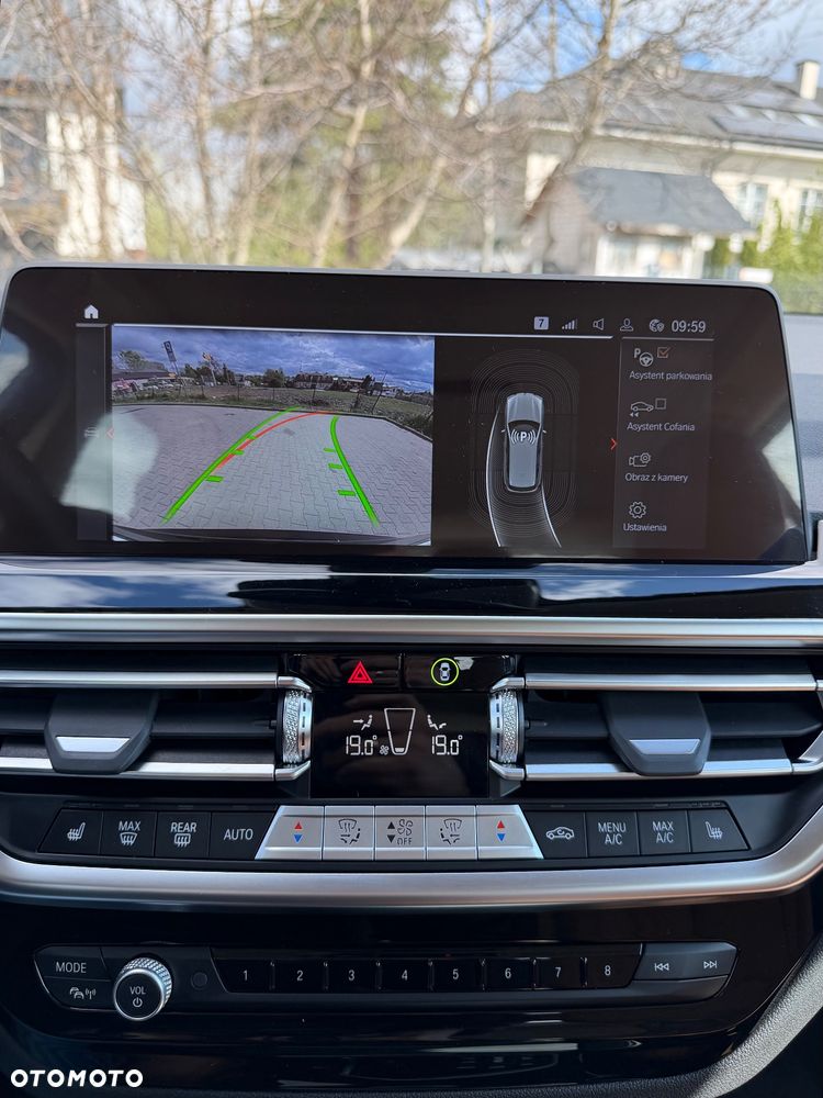 BMW X3 xDrive20i mHEV - 22