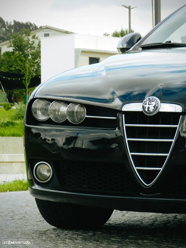 Alfa Romeo 159 Sportwagon 2.0 JTDm Distinctive - 8