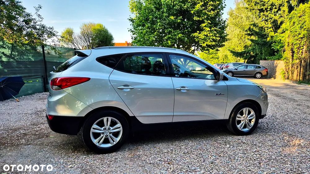Hyundai ix35 1.6 2WD blue Style - 11