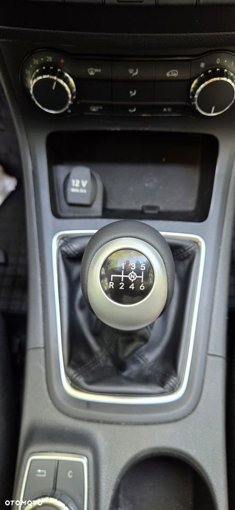 Mercedes-Benz Klasa B 180 CDI - 32