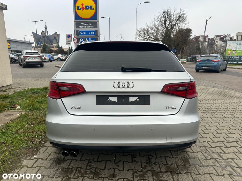 Audi A3 Sportback 1.4 TFSI Ambition - 6