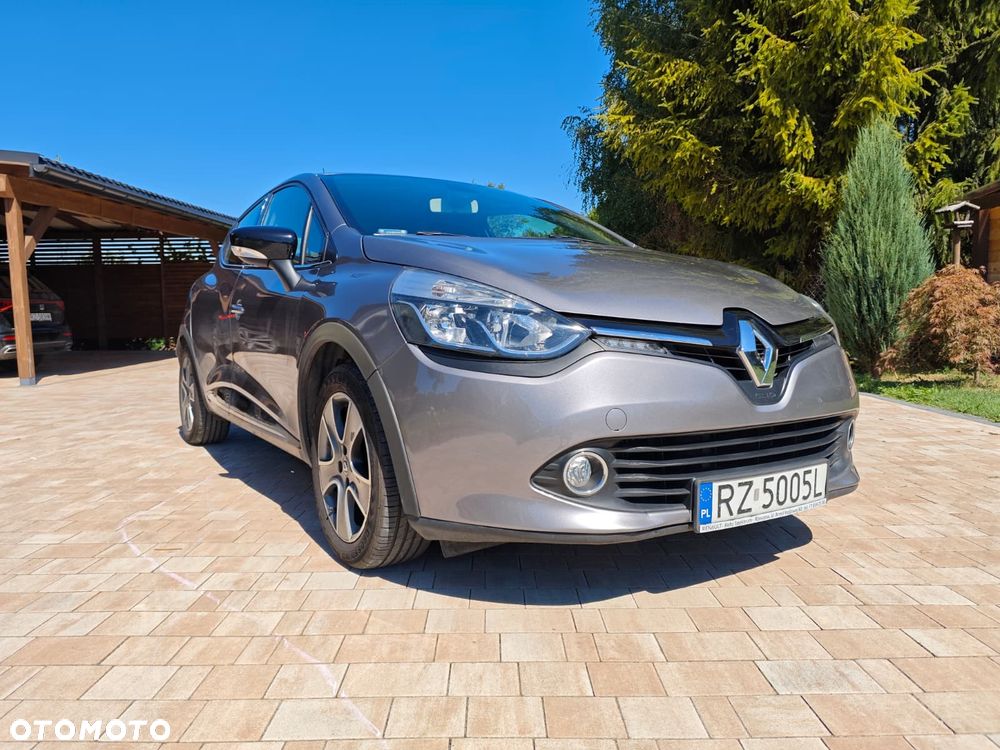 Renault Clio 0.9 TCe Alize EU6 - 11