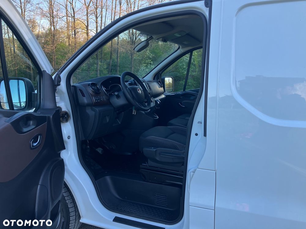 Renault Trafic Vivaro Talento Custom T6 Primastar - 10