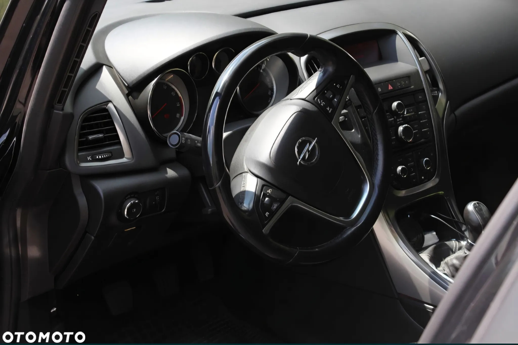 Opel Astra IV 1.6 T Sport - 3