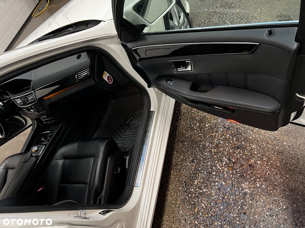 Mercedes-Benz Klasa E 250 CDI DPF BlueEFFICIENCY Automatik Avantgarde - 27