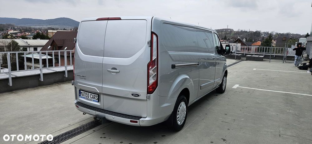 Ford TRANSIT COUSTOM - 5