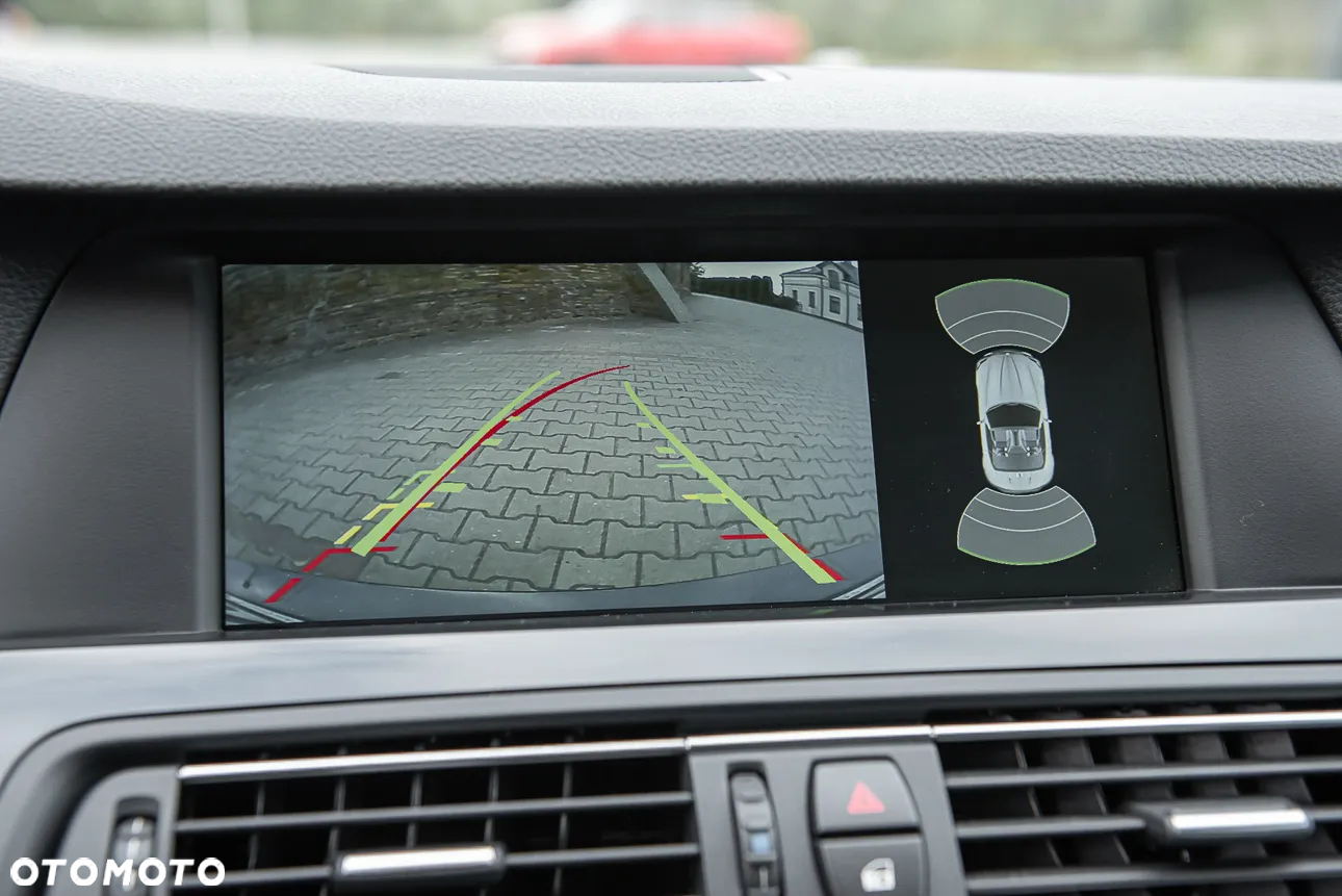BMW Seria 5 535d Luxury Line - 22