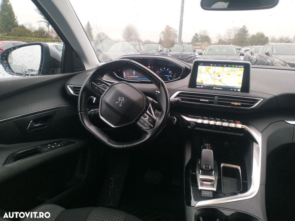 Peugeot 5008 PureTech 130 EAT8 Stop & Start Active Business-Paket - 3