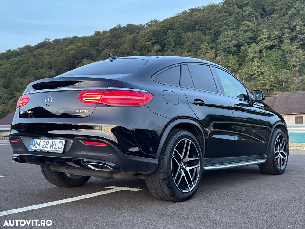 Mercedes-Benz GLE Coupe 350 d 4Matic 9G-TRONIC AMG Line - 13