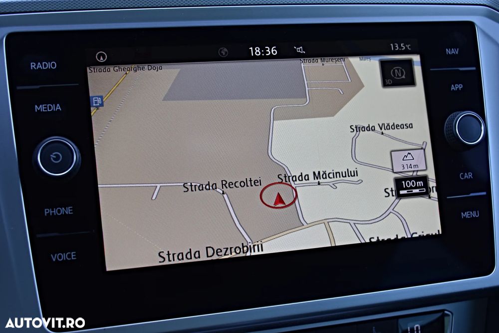 Volkswagen Passat 2.0 TDI SCR DSG Comfortline - 22
