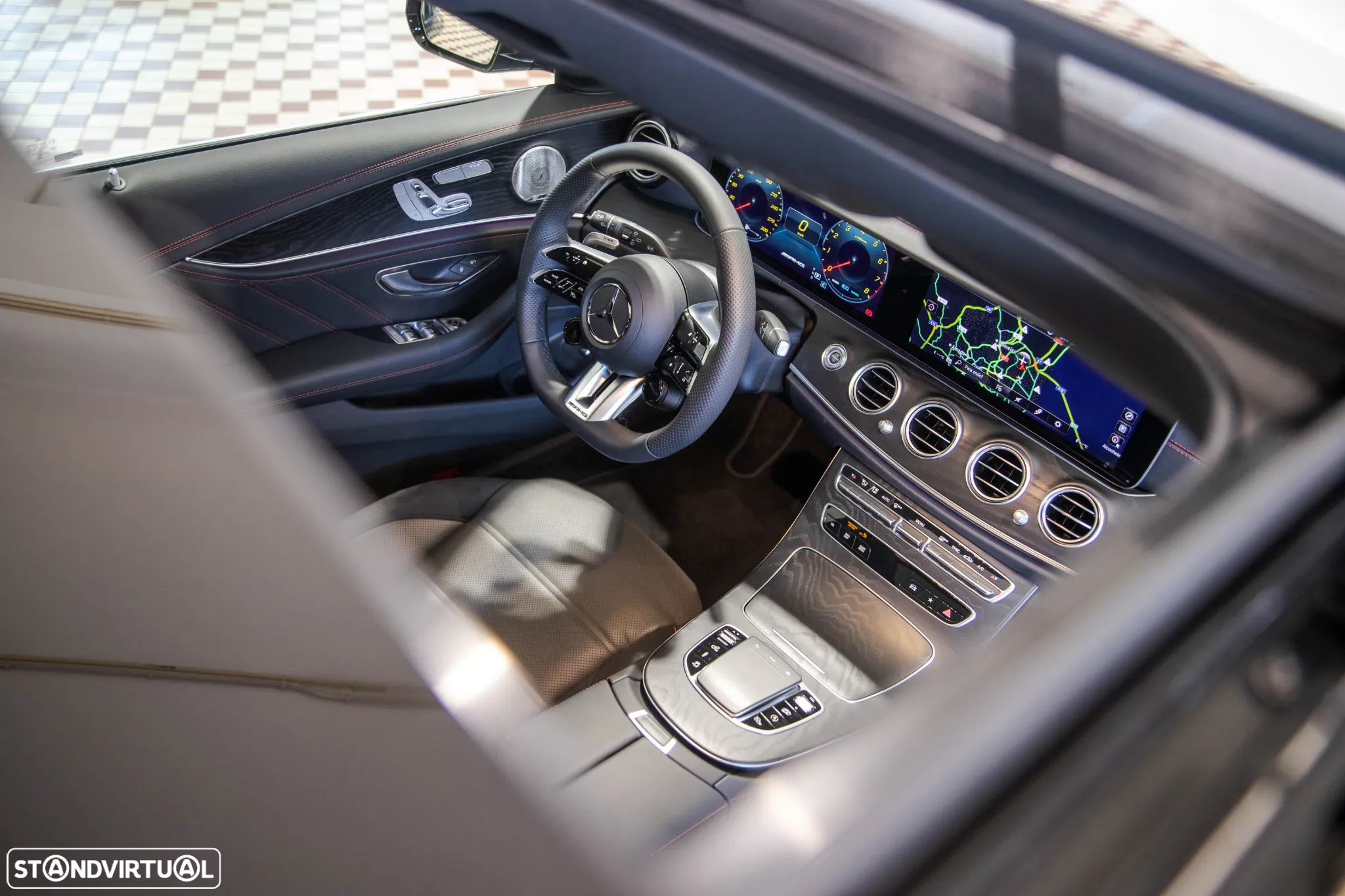 Mercedes-Benz E 53 AMG 4Matic+ - 19