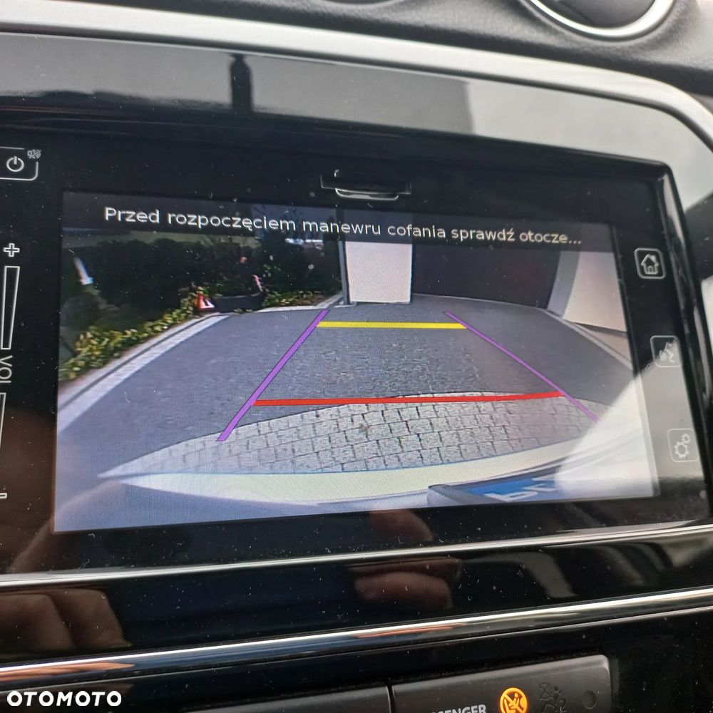 Suzuki Vitara 1.0 Boosterjet Premium 2WD - 9