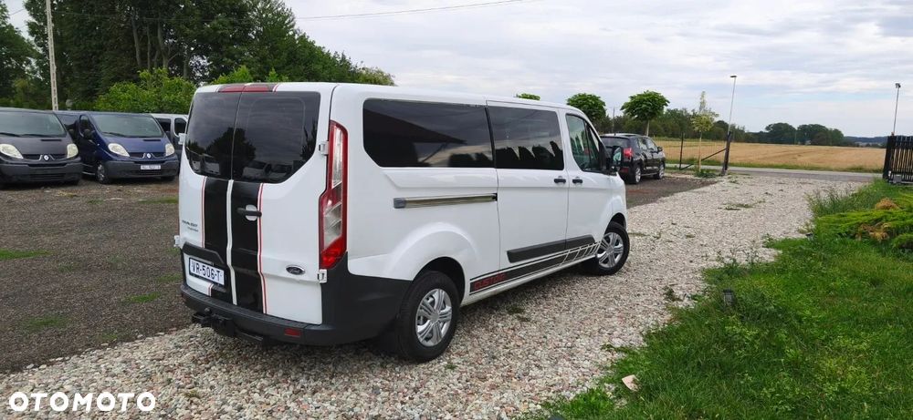 Ford Transit Custom - 32